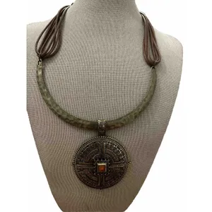 Vintage Tribal Statement Collar Necklace Aztec Disc Pendant Amber Stone Gold Ton thumbnail 10