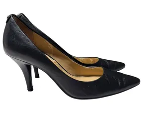 Michael Kors Black Pointed-Toe Leather Pumps thumbnail 1