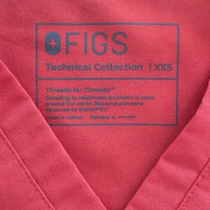 FIGS Scrub Top XXS Red Casma V-Neck Technical‎ Collection FW1000 thumbnail 6