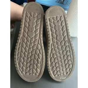 Koolaburra by UGG Suede Mini Winter Boots Barlee Chestnut Women's Size 8 thumbnail 8