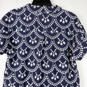 Fig + Flower Navy Blue White Embroidered Button Front Blouse Short Sleeve Medium thumbnail 9