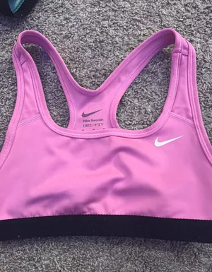Nike Sports Bra thumbnail 1