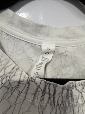 Lululemon All Yours Vitasea White Crackle-Print Short Sleeve T-Shirt thumbnail 2