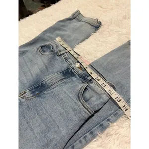 Revice Denim Farrah Super High Rise Jeans Button Hem in Blue Size 28 thumbnail 5