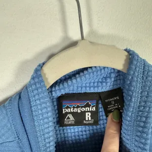 Patagonia R1 Polartec Regulator 1/4 Zip Pullover Fleece Blue Black Womens Small thumbnail 5