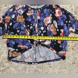 Free People Tropical Floral Print 3/4 Sleeve Blouse Size Small thumbnail 8