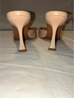 Zara Leather Heeled Mules – Beige Square Toe Slide Sandals Size 38 thumbnail 4