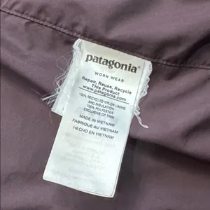 Patagonia Woman’s‎ Radalie Insulated Parka Quilted Jacket size XS thumbnail 6