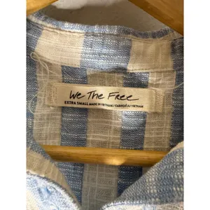 Free People We The Free Blue White Striped Linen Blend Button Down Shirt Cropped thumbnail 3