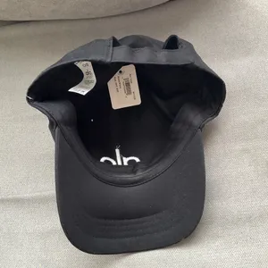 Alo Yoga Off-Duty Cap Black/White thumbnail 6
