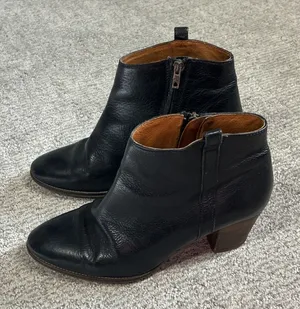 Madewell The Billie Ankle Boots Womens 9 Black Leather Stacked Block Heel thumbnail 1