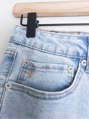 FRYE Light Wash High Rise Straight Leg Jeans 10 Blue 30 thumbnail 5
