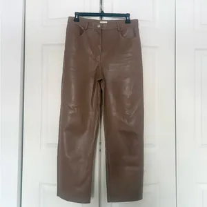 Aritzia Wilfred Melina Pant Camel Tan Vegan Leather Pants Size 8 Straight Leg thumbnail 3