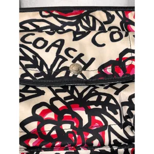 Coach Poppy Floral Graffiti Crossbody Bag Pink Black Satin Y2K Streetwear Purse thumbnail 9