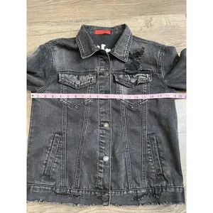 EUC Womens Signature 8‎ distressed black denim jean jacket darling size S thumbnail 10