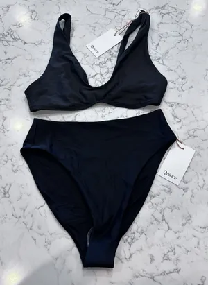 NWT Quince Black Italian Plunge Bikini Top & High Rise High Leg Bottom Set Med thumbnail 1