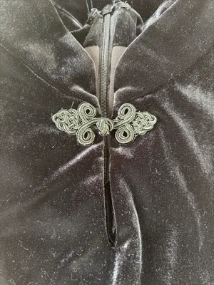 Vintage black velvet dress thumbnail 10