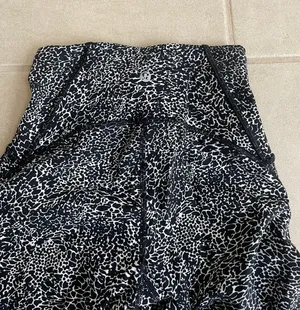 Lululemon black leggings thumbnail 4