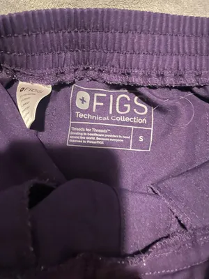 FIGS Scrub Set Purple thumbnail 3