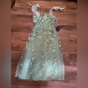 Lulus Effortlessly Sweet Sage Tulle 3D Floral Tie-Strap Midi Dress thumbnail 5
