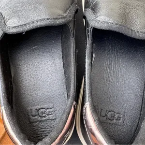 UGG Black Leather Slip On Sneakers Women Size 8 EU 39 Casual Platform Comfort thumbnail 6