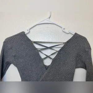 Guess Women’s Gray Ribbed V-Neck‎ Long Sleeve Open Back Top Size M thumbnail 7