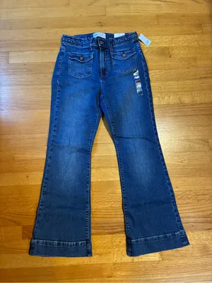 Gap 70's Flare High Rise Denim Stretch Blue Jeans Women's 28 6 Short NWT thumbnail 1