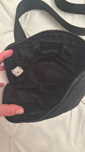 Lululemon Crossbody Bag Black Belt thumbnail 2