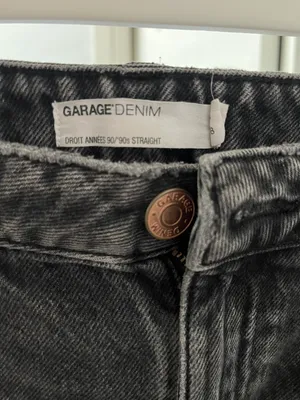 Jeans thumbnail 3