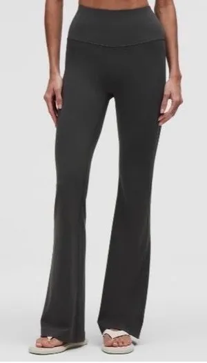 Lululemon Groove Pants Flare Pants - Size 8 thumbnail 1
