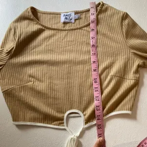 Princess Polly Tan Ribbed Long Sleeve Cutout Tie Crop Top Size 8 thumbnail 6