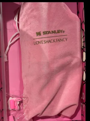 Stanley Hello Kitty H2.0 FlowState Tumbler 40 oz thumbnail 4