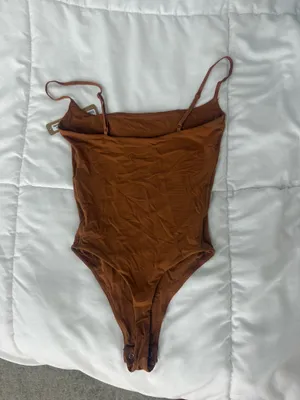 SKIMS Bodysuit Fits Everybody thumbnail 4