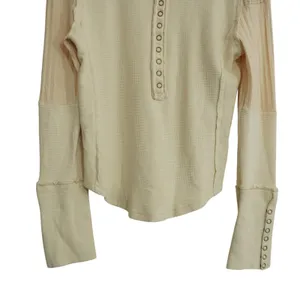 Oli & Hali Size Medium Cream Mixed Media Waffle Knit Henley Top Boho Grunge thumbnail 3