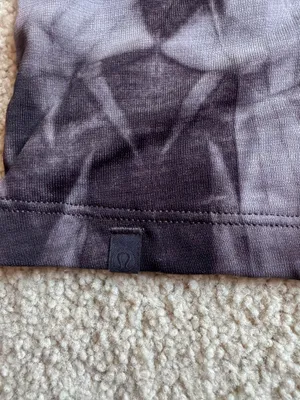 Lululemon Train To Be Short Sleeve thumbnail 4