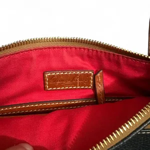 Dooney & Bourke Pebbled Leather‎ Crossbody Bag Black Brown Adjustable Purse thumbnail 4