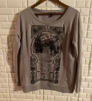 Rock and Republic Gray Born To Rock Long Sleeve Shirt L Beads frayed rhinestone thumbnail 3