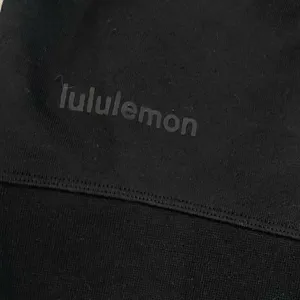 NWT Lululemon Perfectly Oversized Cropped Crew Top Black Size 12 thumbnail 8