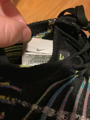 Nike Flyknit Tennis Shoes Black And Rainbow thumbnail 7