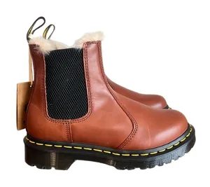 Dr. Martens NEW Women’s Leonore Faux Fur Lined Pull On Boot Size 5 #978 thumbnail 1