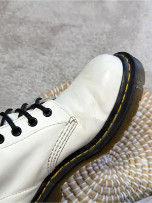 Dr. Martens Women’s Doc's. Doc Martens 11821 Boots 8 Eyes in White Gloss 7 thumbnail 14