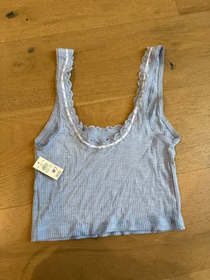 Aerie Tank  thumbnail 2