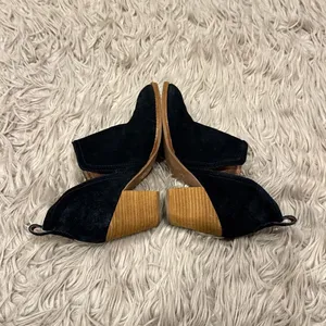 Jeffrey Campbell suede ankle boots size 7 thumbnail 2