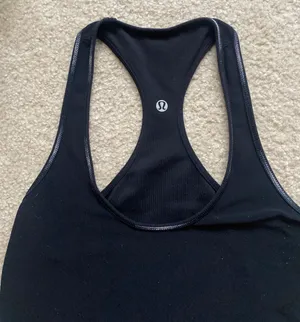 Lululemon Black Tank thumbnail 2