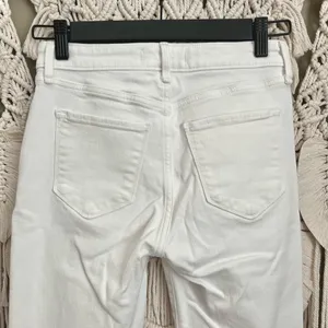Abercrombie Mid Rise Skinny Ankle Jeans thumbnail 5