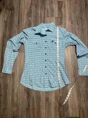 Cinch Women's Light Blue Printed Button-Down Shirt thumbnail 13
