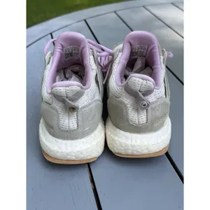 Adidas Ultraboost 1.0 Off White Lilac Women Size 8 Sneakers ID9665 Running Shoes thumbnail 5