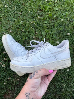 Nike Air Force 1 Low Triple White Leather Sneakers Women’s thumbnail 5