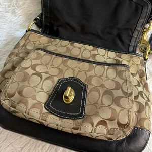y2k COACH Black Brown Khaki Signature Legacy Flip Turnlock thumbnail 7