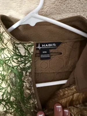 Habit Camo Jacket thumbnail 3